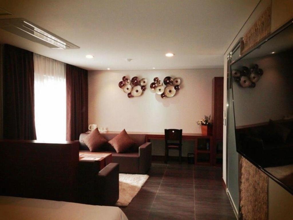 Reve Business Hotel جيجو المظهر الخارجي الصورة