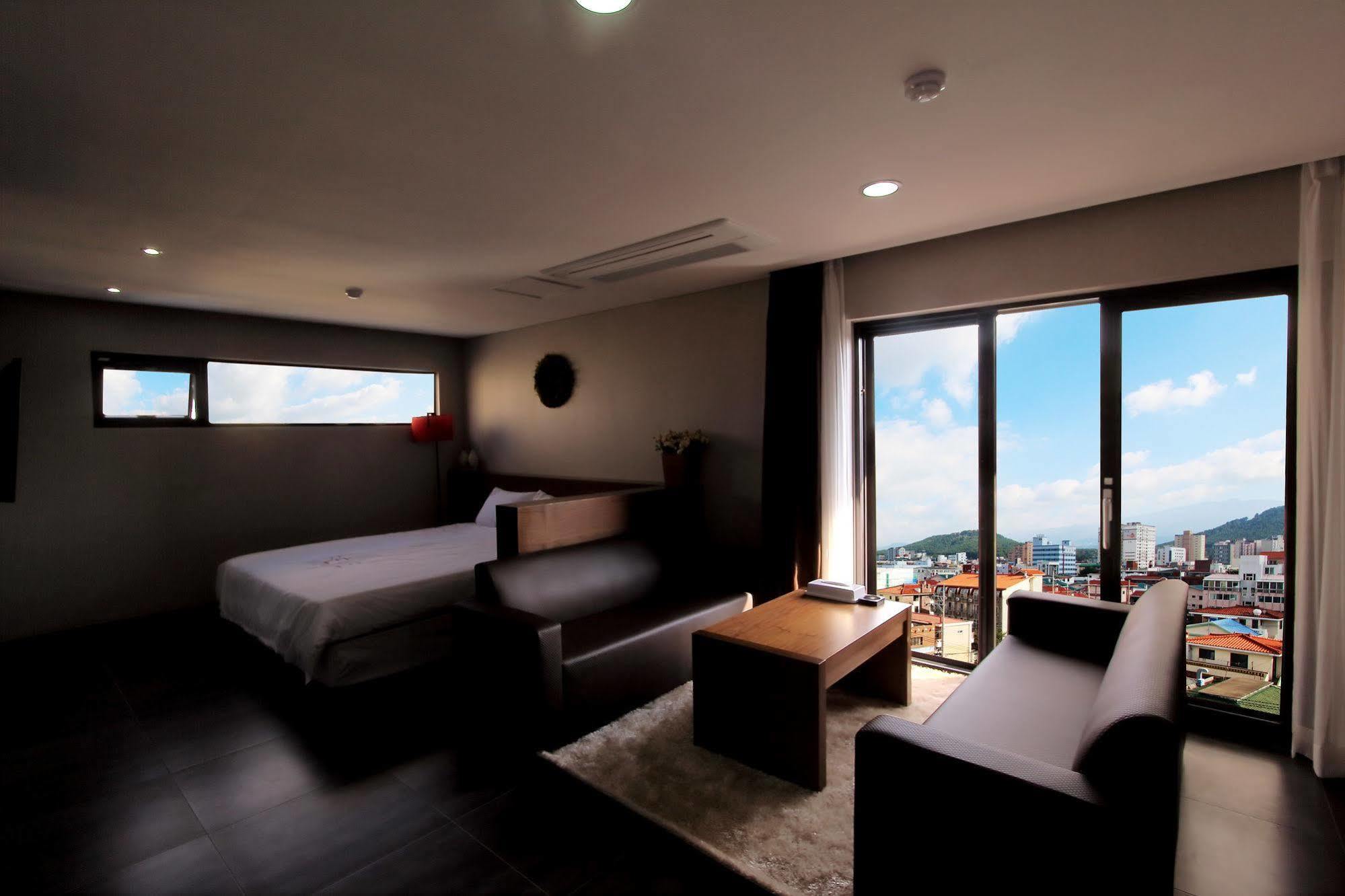 Reve Business Hotel جيجو المظهر الخارجي الصورة
