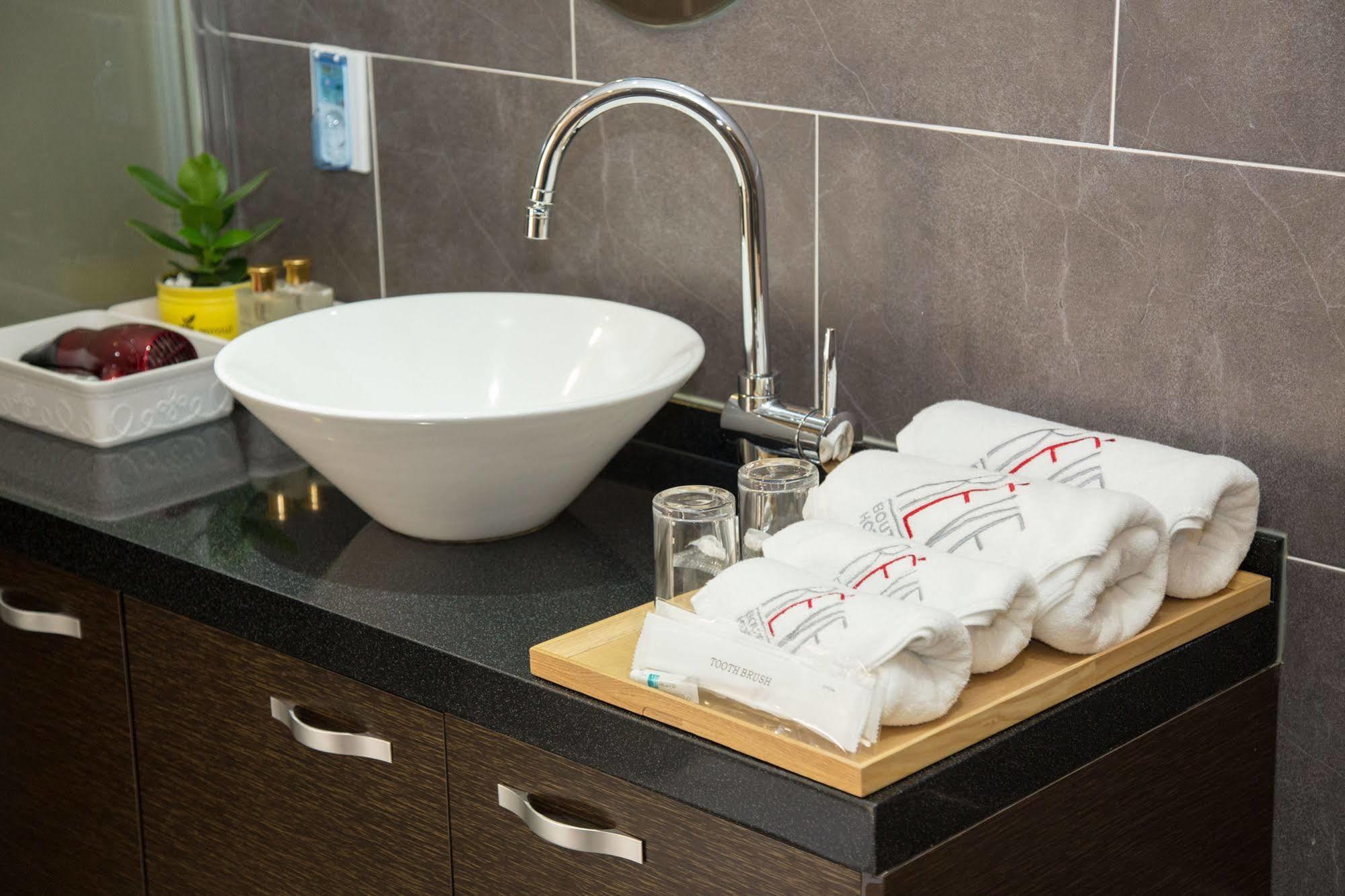 Reve Business Hotel جيجو المظهر الخارجي الصورة