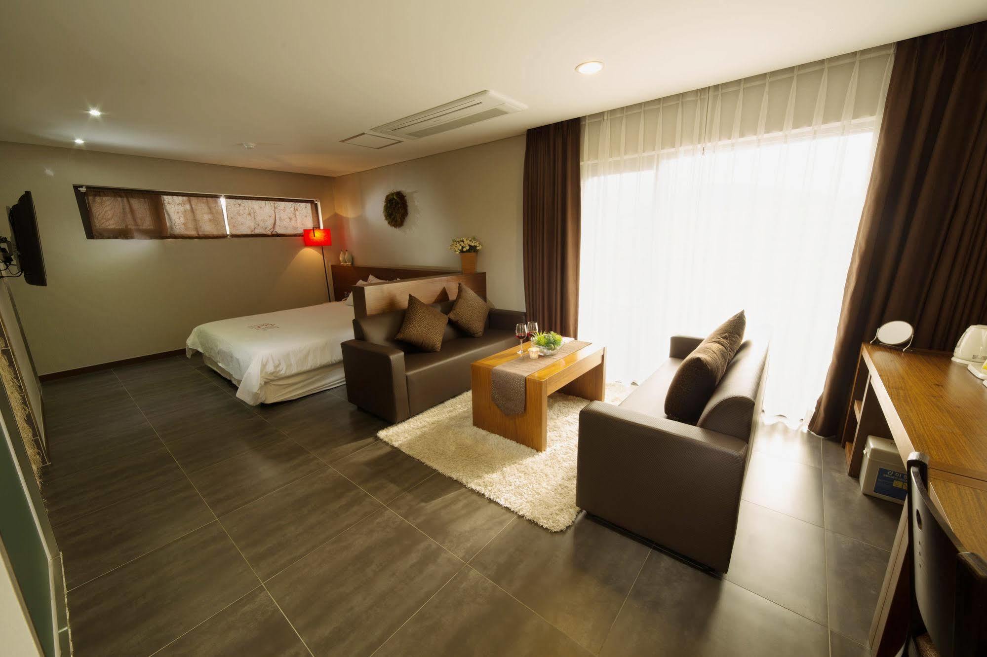 Reve Business Hotel جيجو المظهر الخارجي الصورة